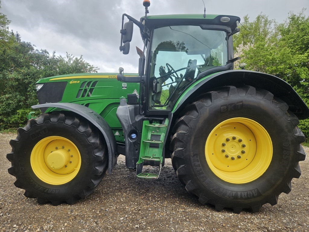 Used John Deere 6215R 4wd Tractor