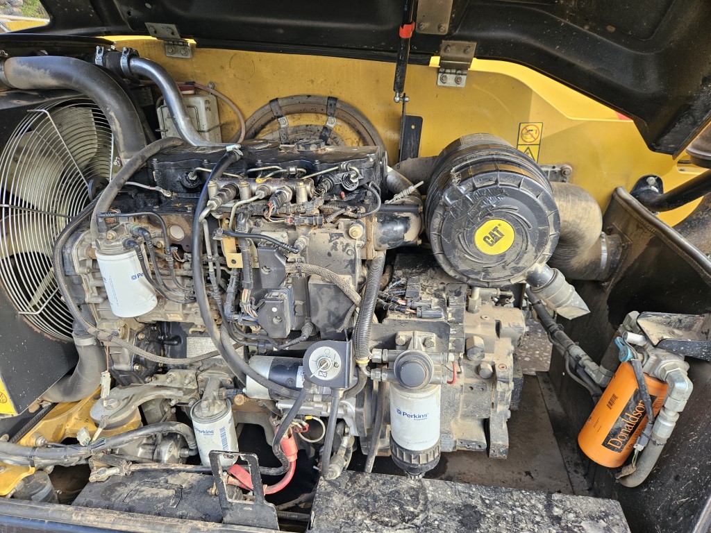 Used CAT TH407AG Telehandler