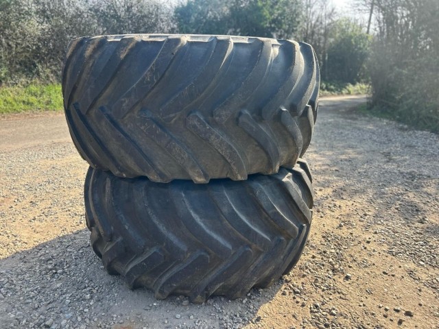 Used Alliance 800/65 R32 Flotation Tyres