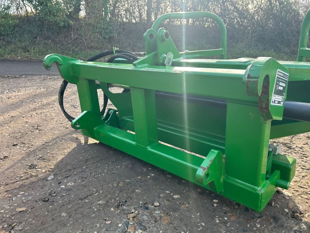 Used John Deere Bale Squeeze for Sale at LBG Machinery, Ltd.