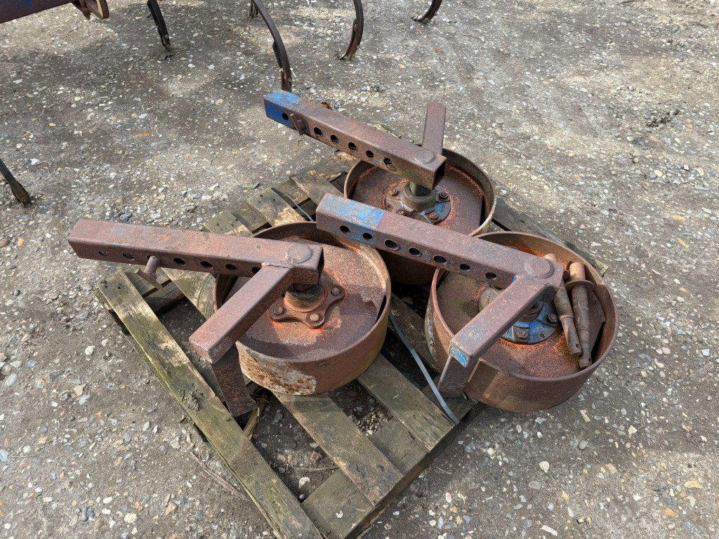 Used Blench Pigtail Cultivator