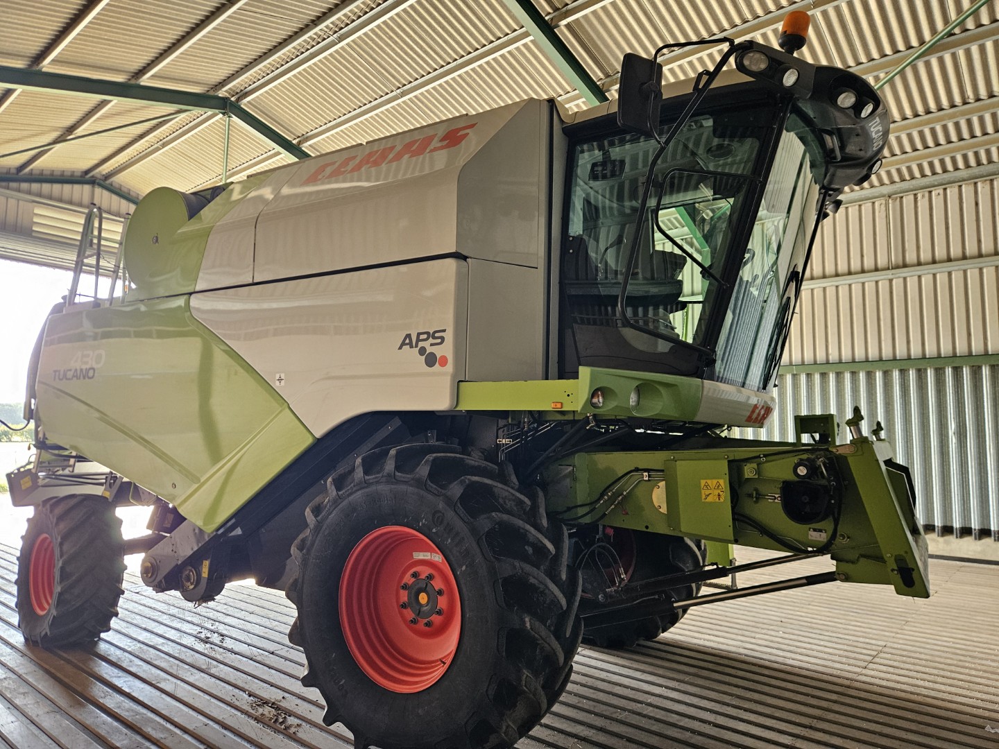 Used Claas Tucano 430 Combine Harvester
