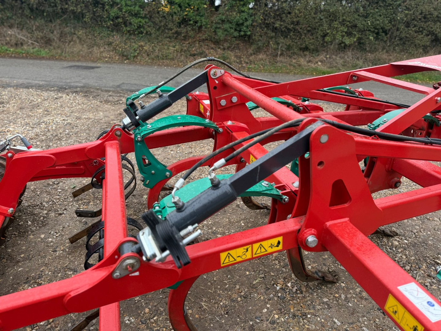 Used Kverneland Enduro 3000 Cultivator