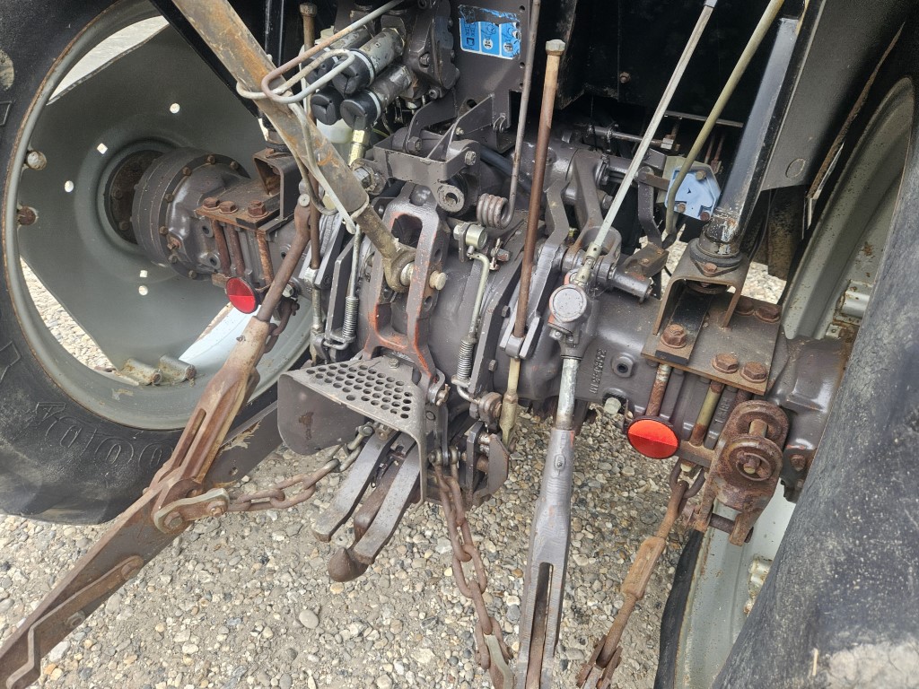 Used Massey Ferguson 390 4wd Tractor