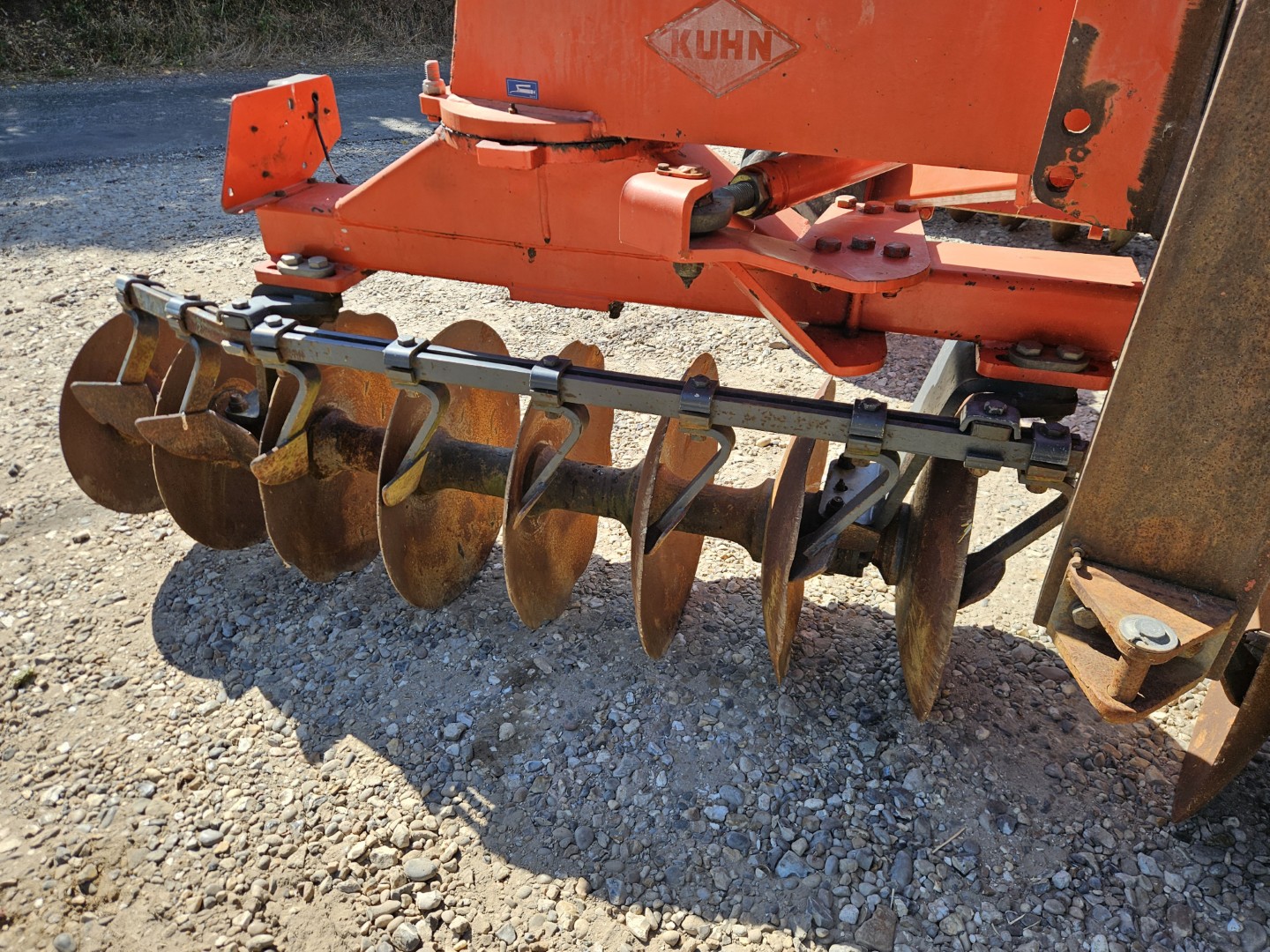 Used Kuhn Discover XM Disc Harrows
