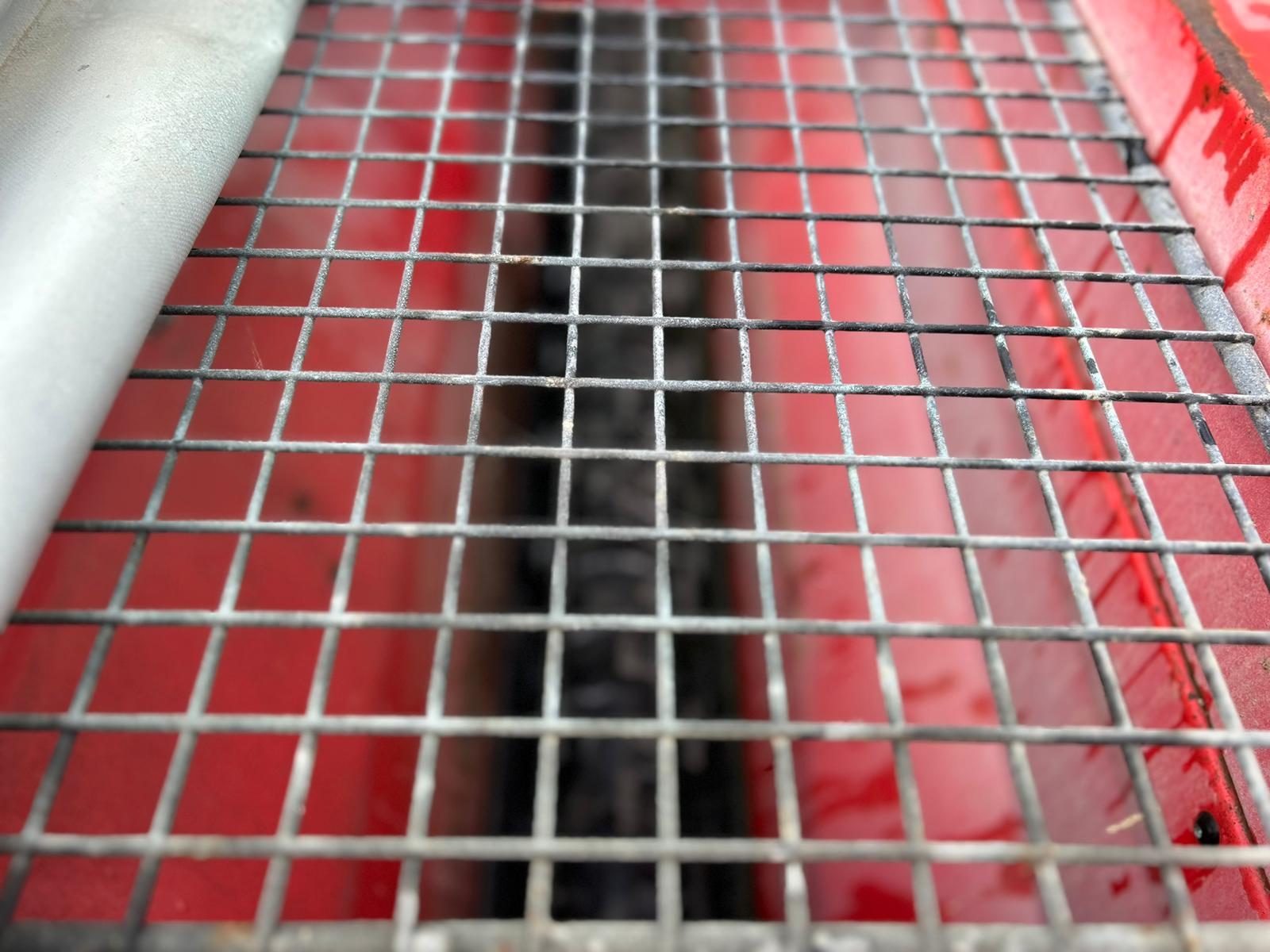 Used Kuhn UKS 190 Fertiliser Spreader