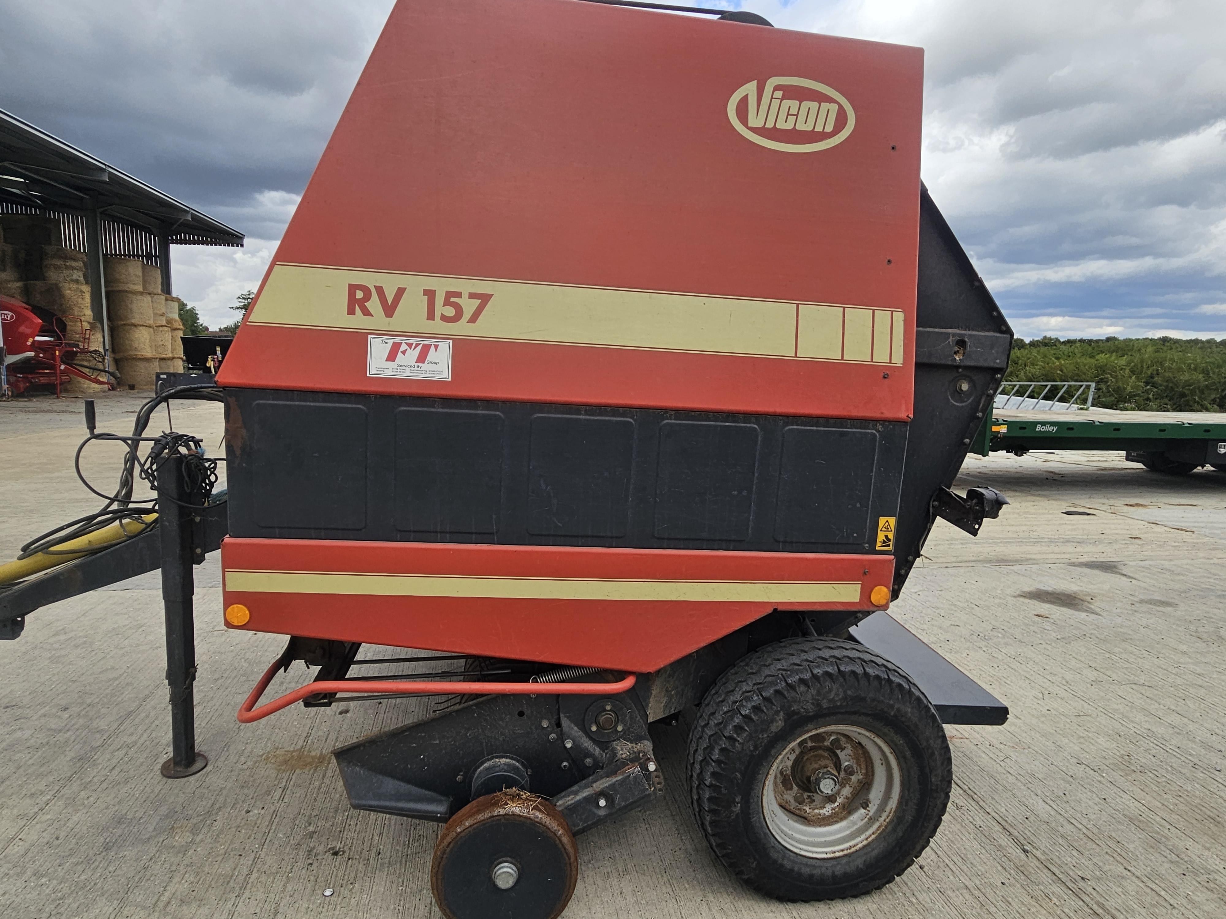 Used Vicon Kverneland RV157 Round Baler