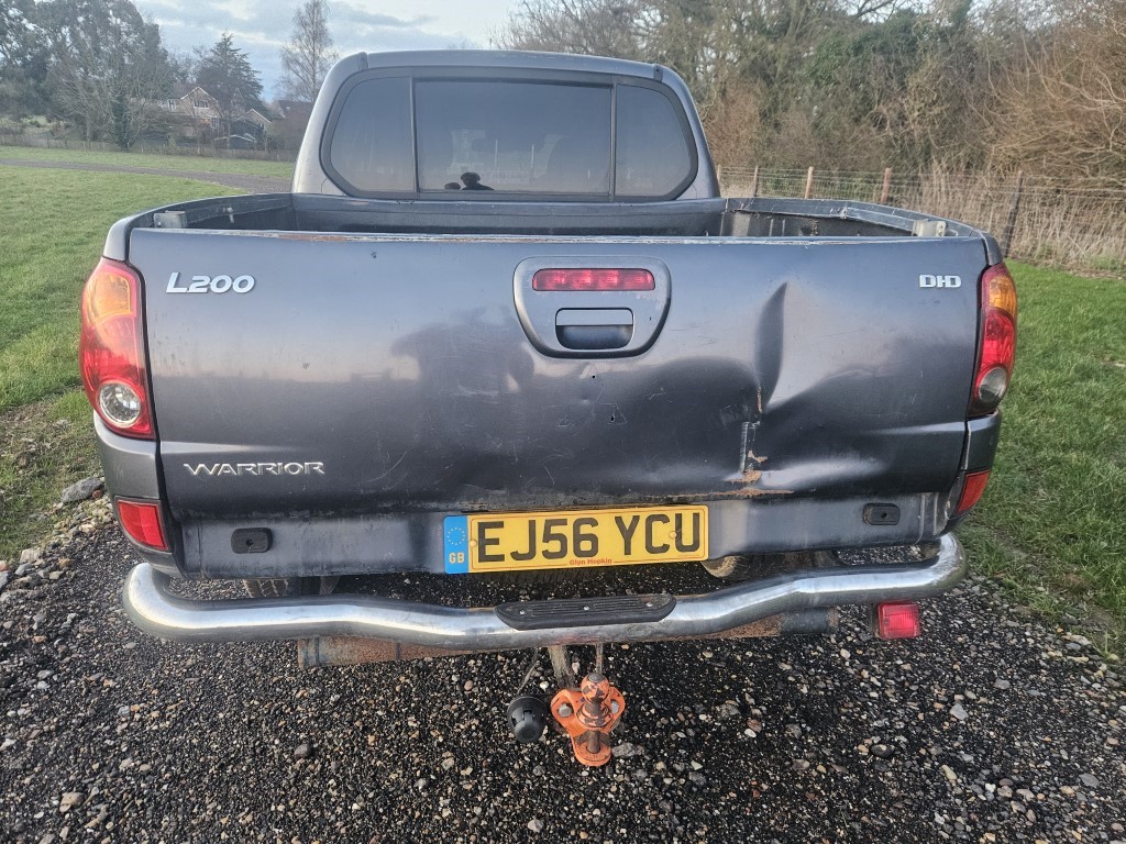 Used Mitsubishi L200 Warrior Pickup Truck