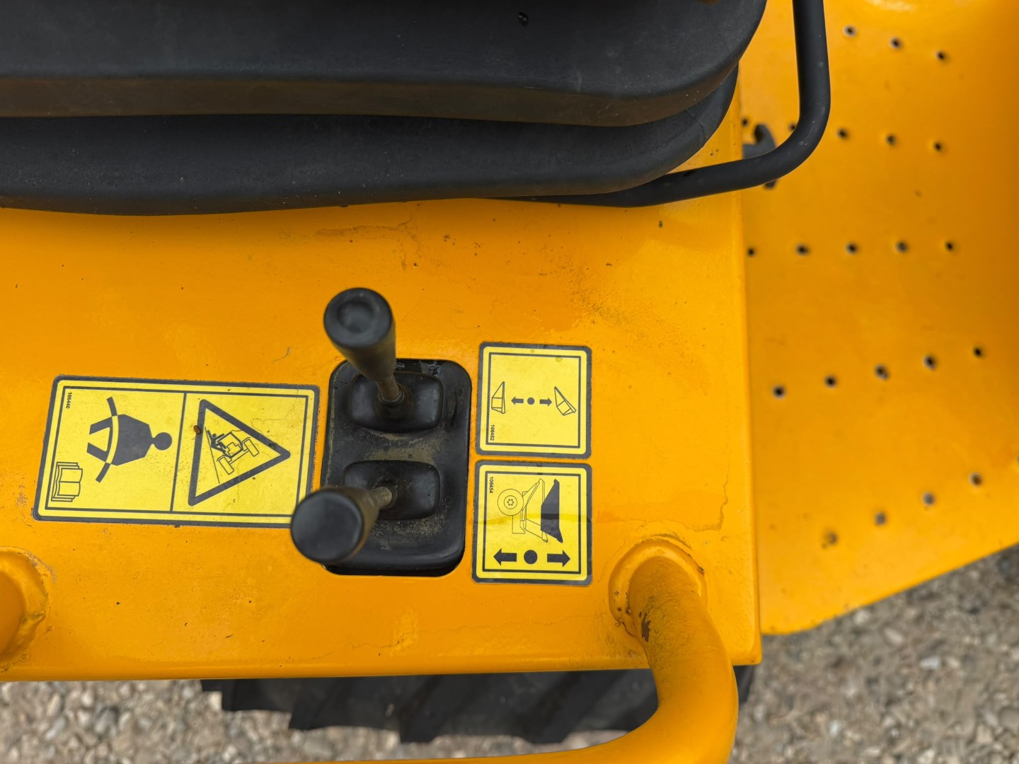 Used Thwaites MACH2001 1 Ton Dumper
