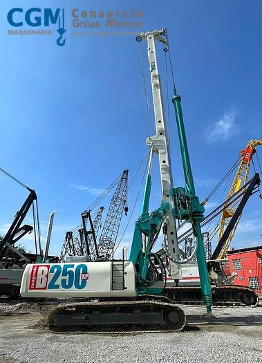 Usado CASAGRANDE B250 XP