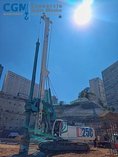 Usado CASAGRANDE B250 XP