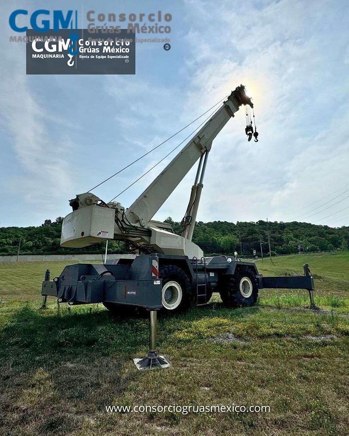Usado TEREX RT 755