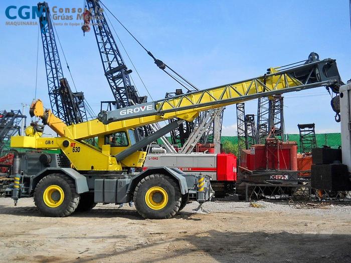 Usado GROVE RT 630