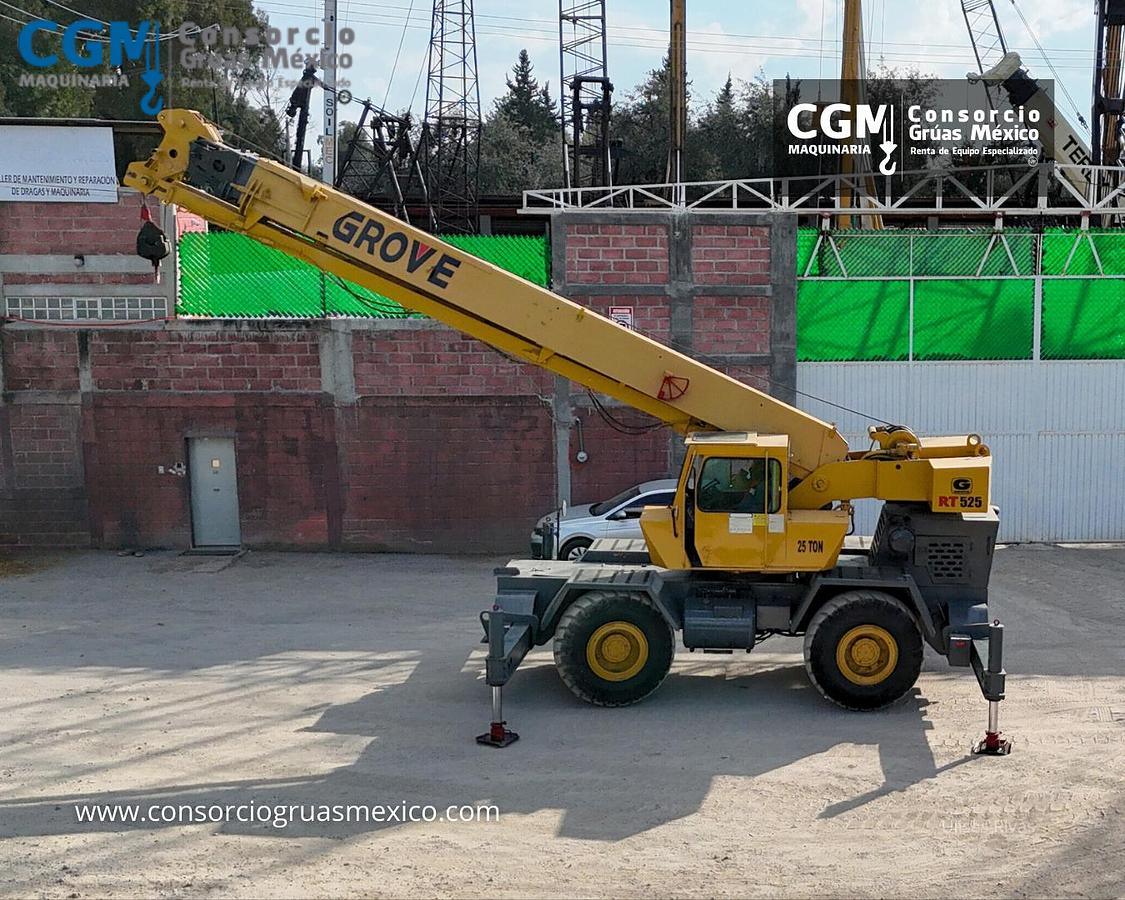 Usado Grove RT 525