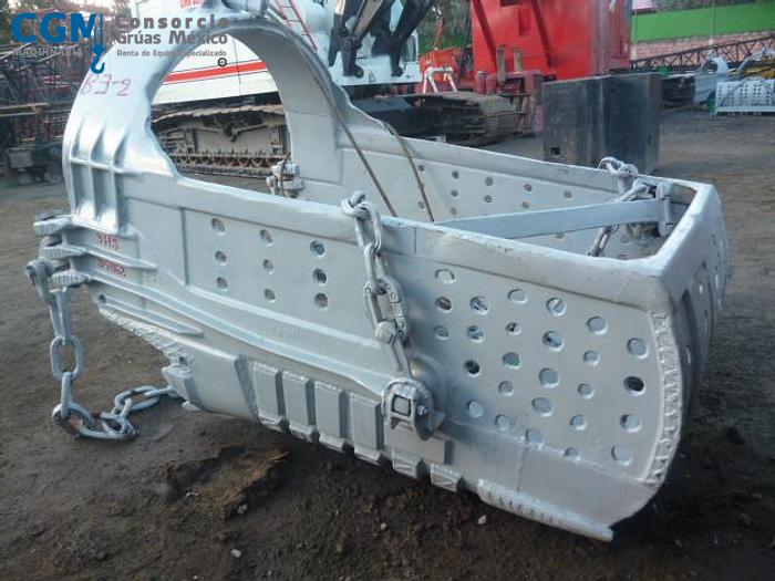 Usado BOTE DE ARRASTRE DE 1 A 3.5 yd3