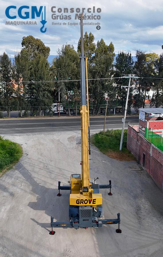 Usado Grove RT 525