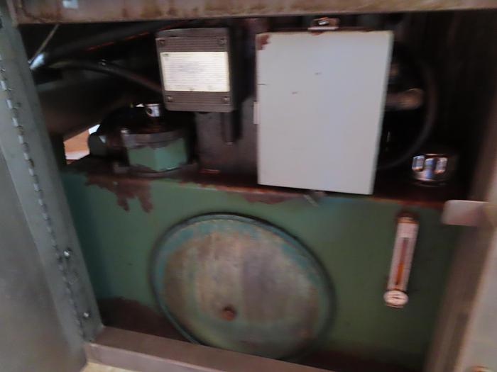 Used Van Mark 8 Roll Brush Peeler