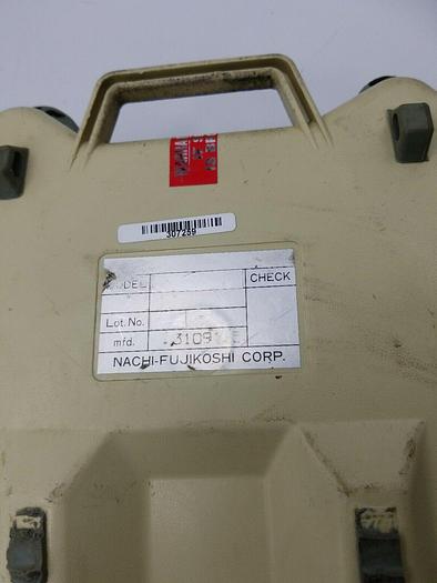 Used NACHI FUJIKOSHI ROBOT TEACH PENDANT U30-B01