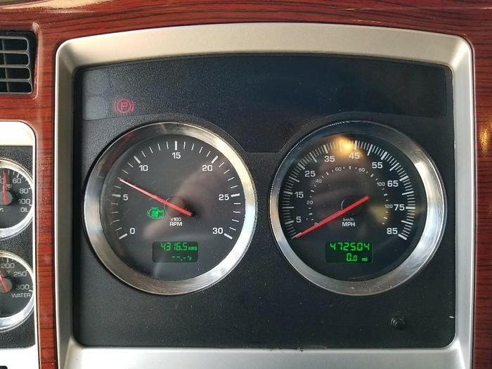 Used 2009 Kenworth W900L