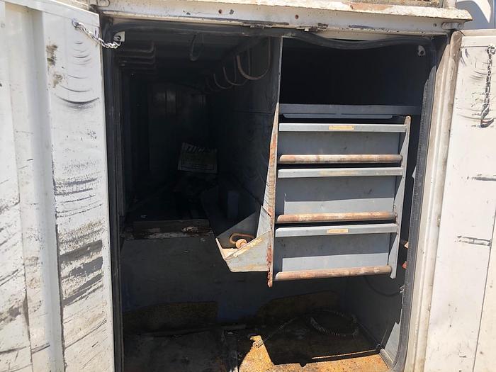 Used 1998 Ford F750 , Terex Digger Boom