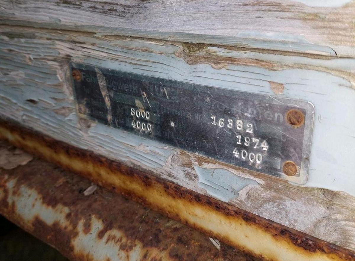 Gebraucht 2-Achs Anhänger mit Bordwand