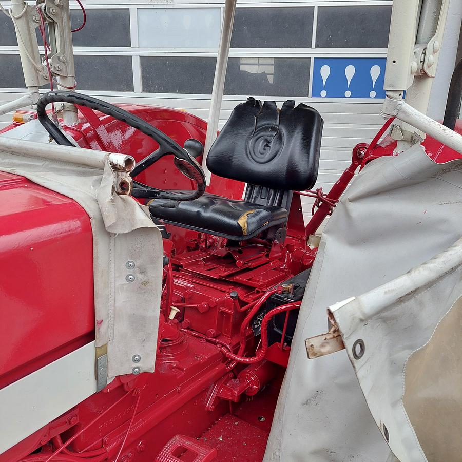 Gebraucht International IHC