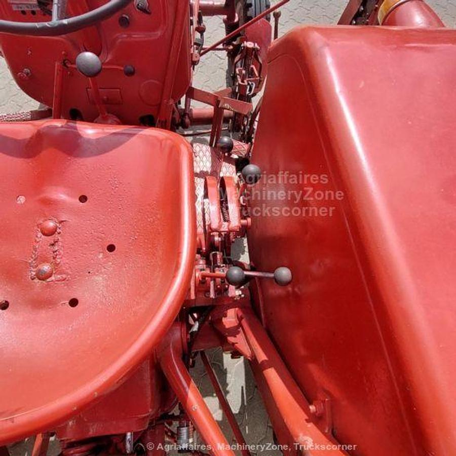 Gebraucht International 439