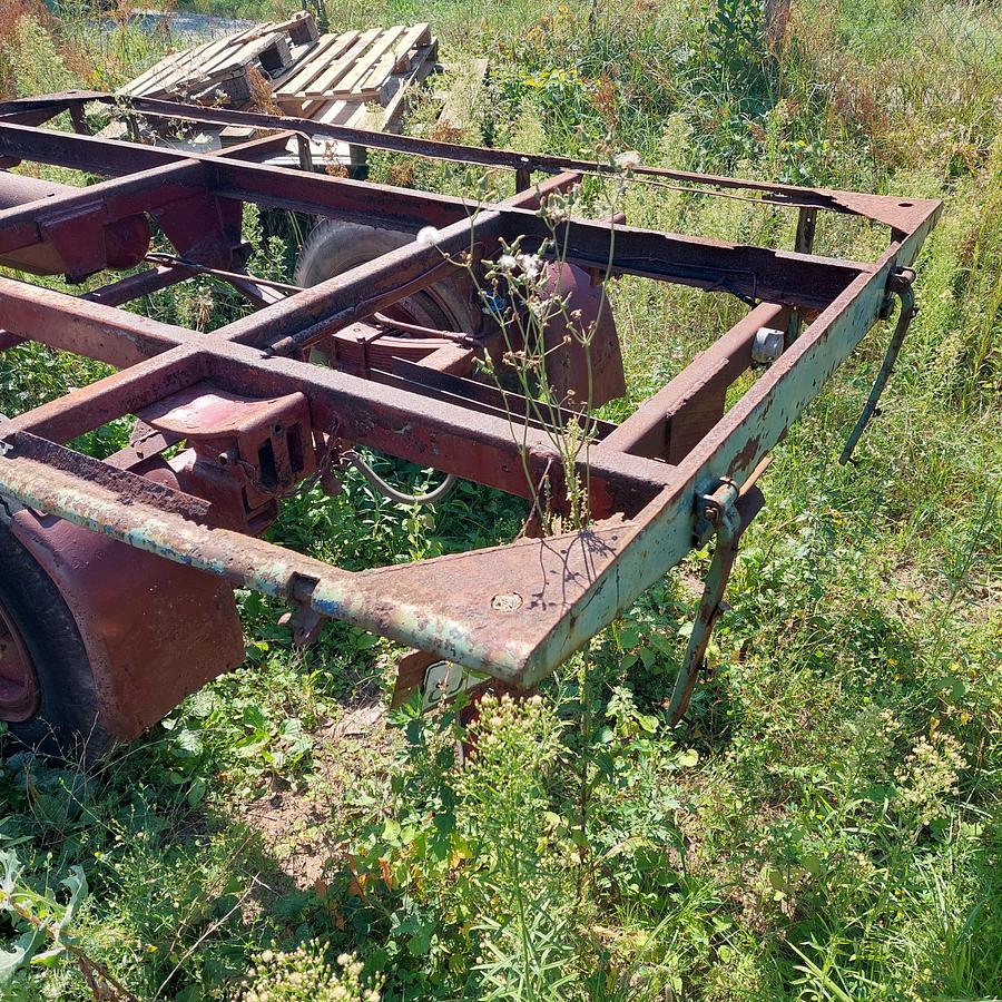 Gebraucht 1 - Achs Anhänger (ohne Brücke)