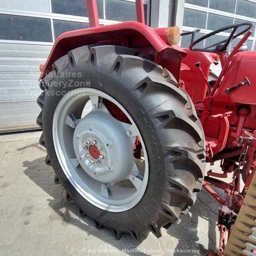 Gebraucht International 439