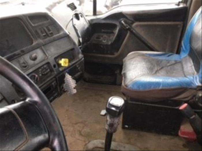 Used 1997 Ford LT8500 Water Truck