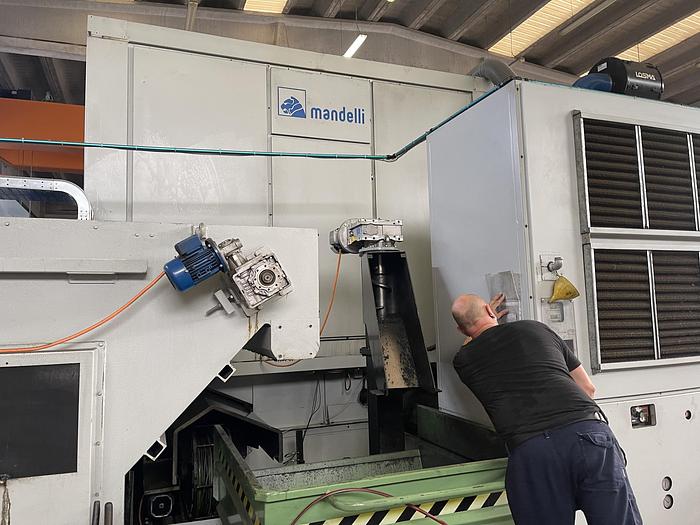 Installata Centro di Lavoro a 5 Assi MANDELLI SPARK 1600X