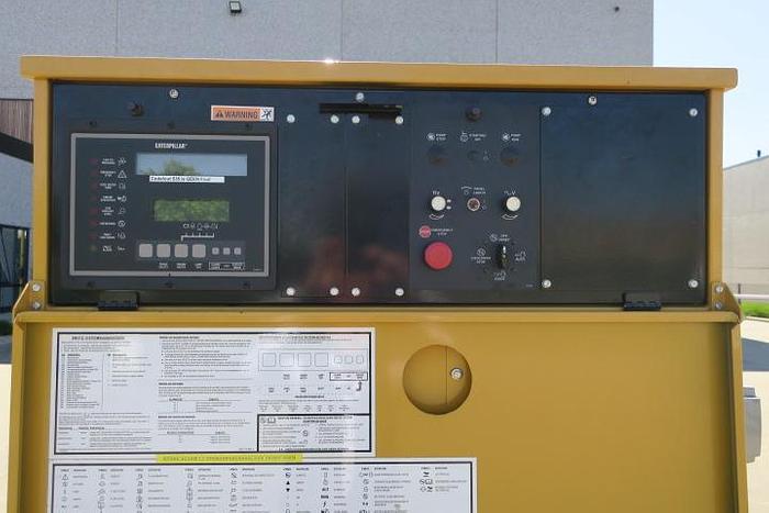 D'occasion 2002 Caterpillar 500 KVA