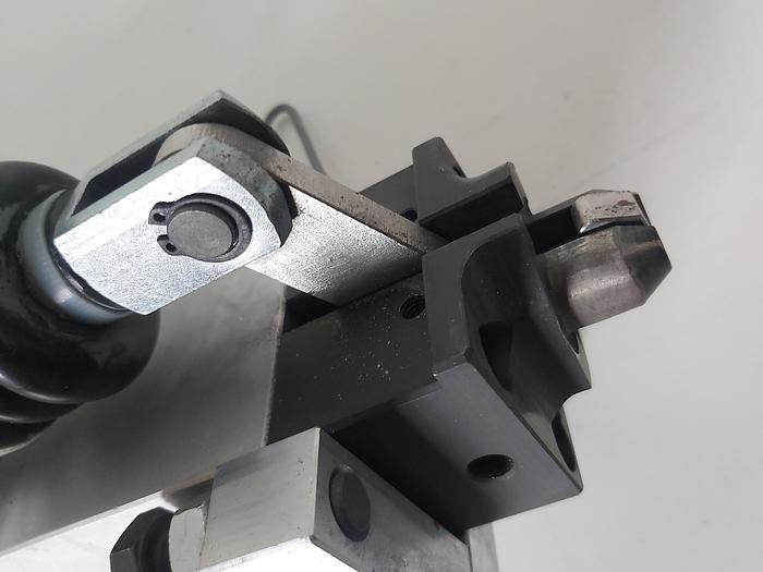 Gebraucht Zustellzylinder und Klemmung, Hub 125mm K1, Festo gebraucht-Top