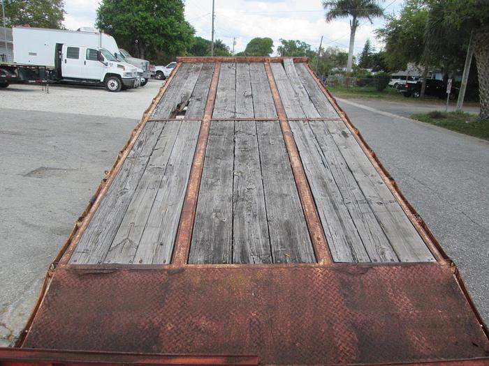 Used 1990 Crosley 22' 12 Ton Tilt Equipment Trailer