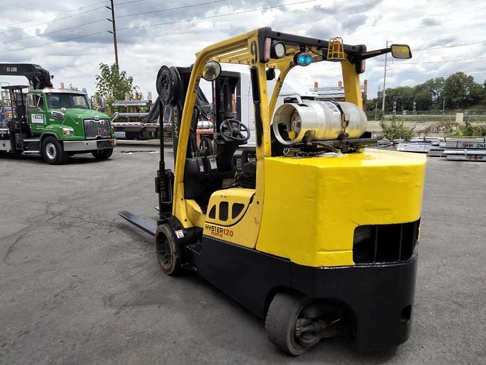 Used 12000 POUND HYSTER S120FTPRS LPG FORKLIFT