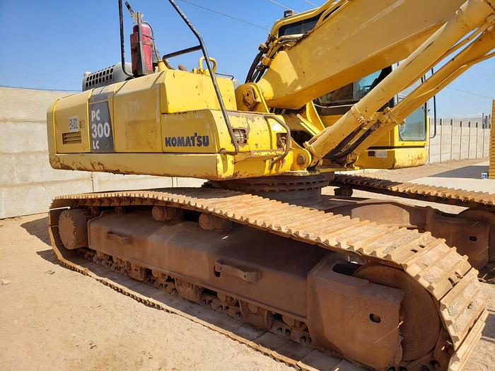 Usado 2010 KOMATSU PC300LC-8