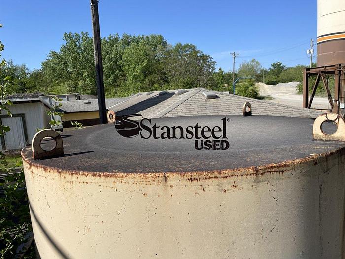 Used 1,000 Gallon Vertical Calibration Tank