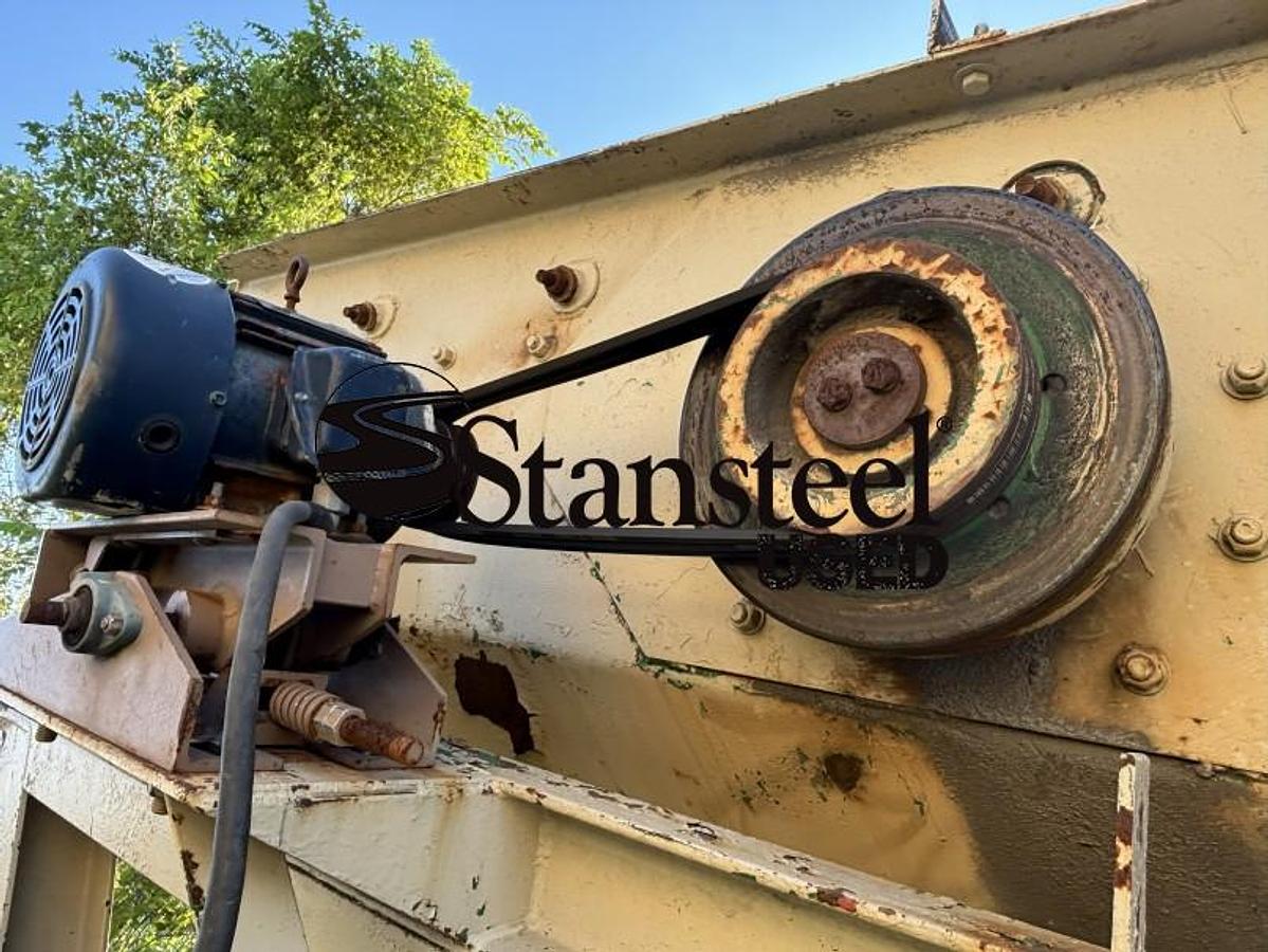 Used Deister 4' x 10' Single Deck Vibrating Screen