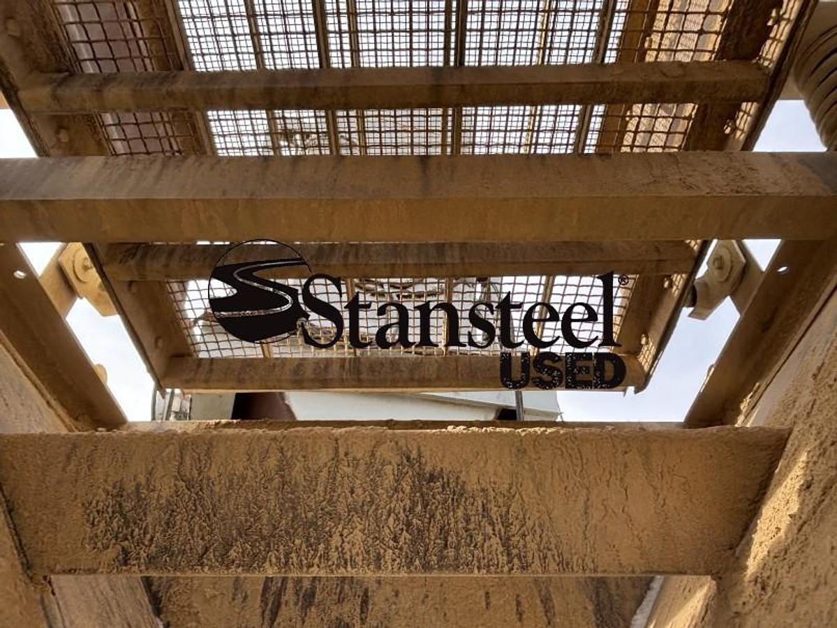 Used Diester 5' X 14' Double Deck Vibrating Screen