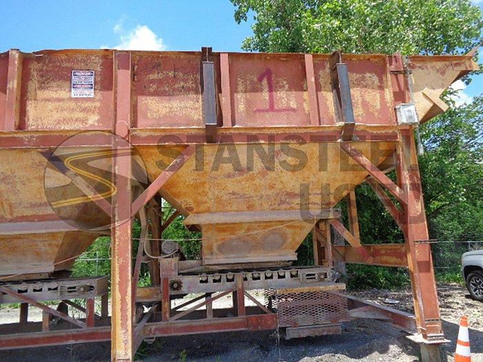 Used (4) Four Bin Stationary Cold Feed System