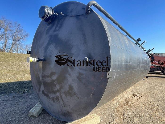Used Stationary 20,000 Gallon Vertical Fuel Tank