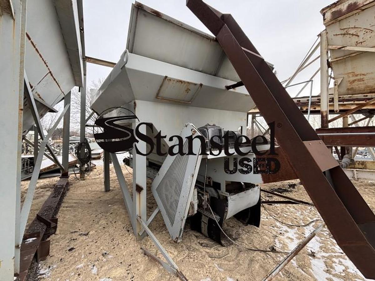 Used Cedarapids Stationary Recycle Bin