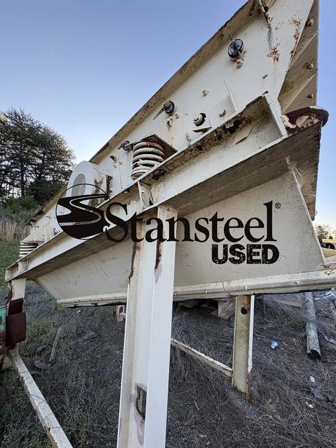 Used Diester 5' x 12' Single Deck Vibrating Screen