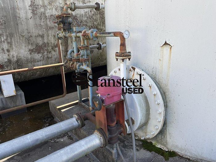 Used Meeker 20,000 Gallon Vertical Fuel Tank