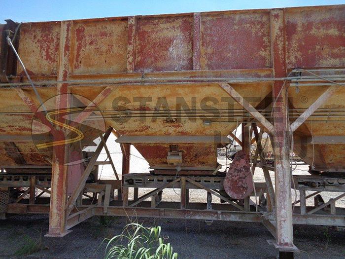Used (4) Four Bin Stationary Cold Feed System