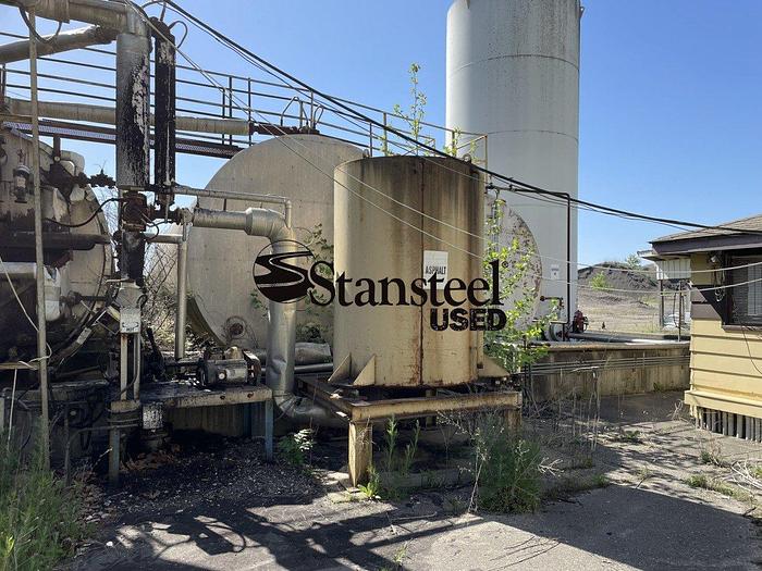 Used 1,000 Gallon Vertical Calibration Tank