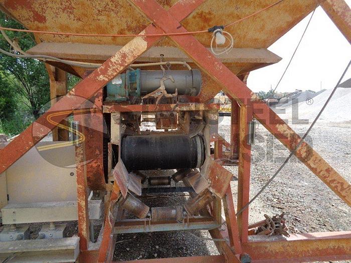 Used (4) Four Bin Stationary Cold Feed System