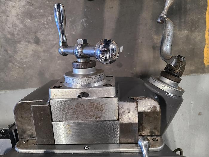 Used Kent Industrial Milling Machine