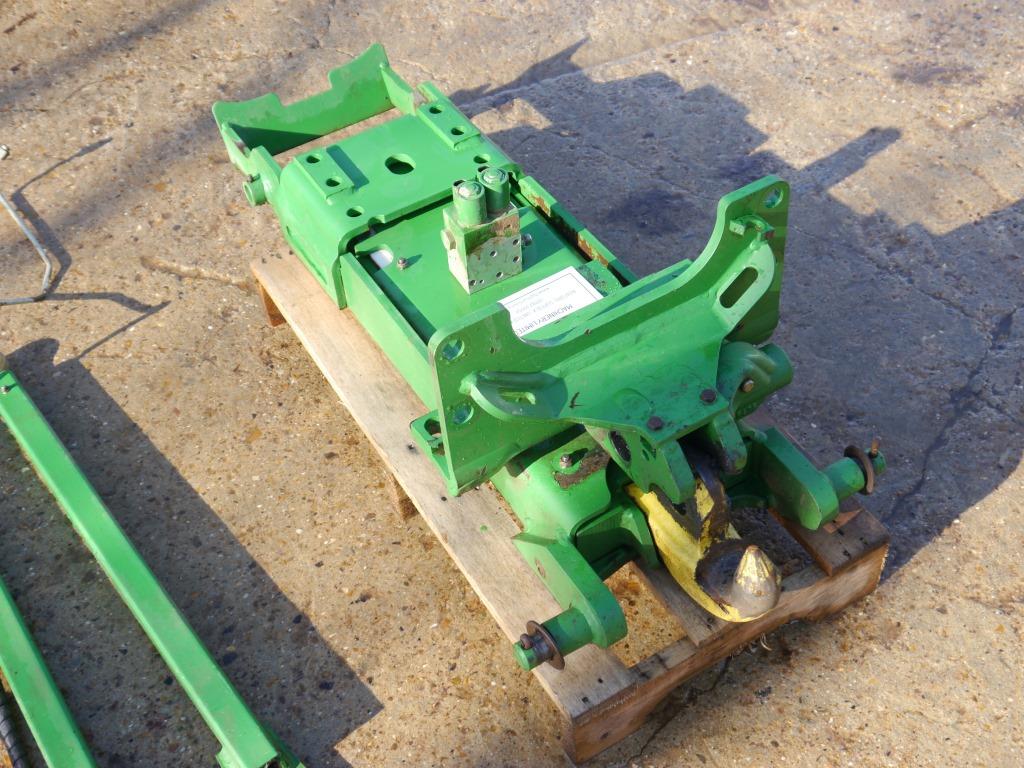 Used John Deere Pickup Hitch for Sale at LBG Machinery, Ltd.