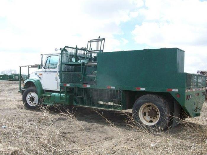 Used 1997 IHC INTERNATIONAL 4900 S/A Service Truck